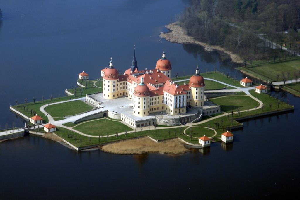 Gartenhaus Klotzsche Dresden Bilik gambar